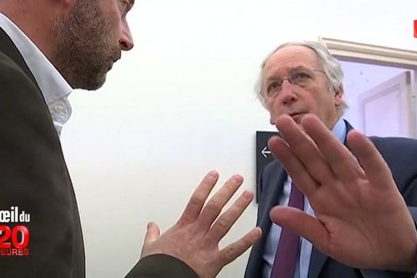 Daniel Percheron n'a pas apprécié d'être interviewé par France 2 sur son absentéisme présumé.