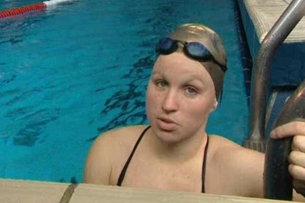 Célia Barrot s'entraîne depuis ses 11 ans au pôle espoirs natation de Limoges dans la piscine du lycée Léonard Limosin, ici en 2012