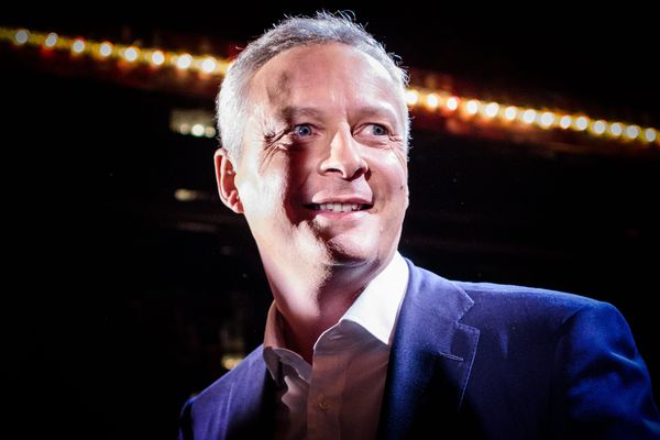 Bruno Le Maire en campagne pour la primaire de la droite et du centre le 27 septembre 2016 à Paris avant de venir à Bordeaux. 