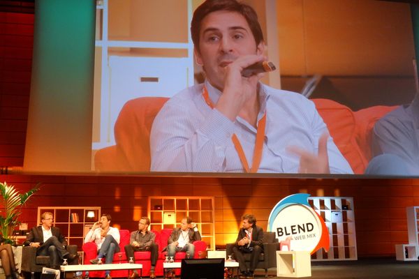 Le plateau de "Blend web mix" mardi aprés midi avec Céline Lazorthes et Thibaud Elzières   