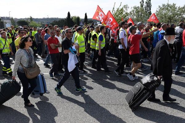 Ce matin, manifestants à l'aéroport Marseille Marignane