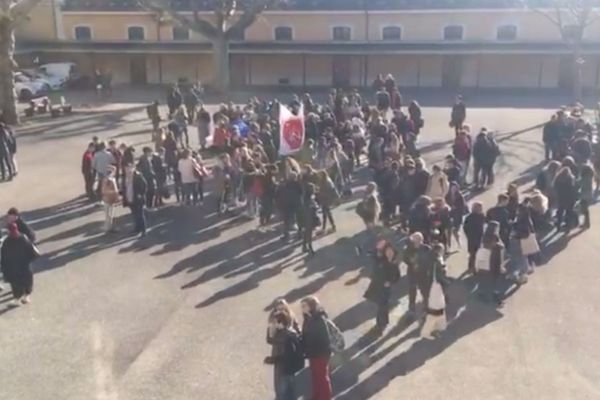 Manifestation au lycée Berthollet à Annecy