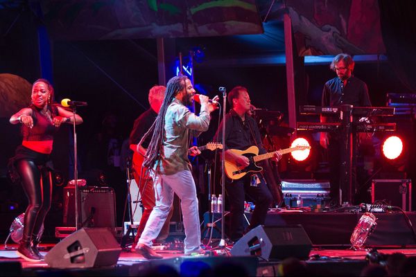 Ziggy Marley et ses 10 musiciens et choristes étaient en concert au Cabaret Vert en Août 2019