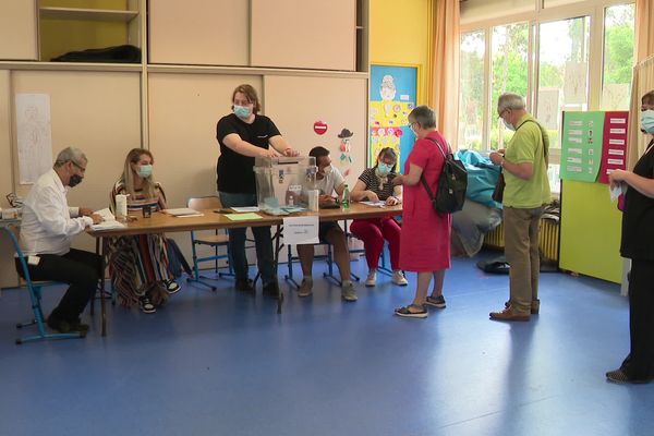 Les électeurs de Franche-Comté et de Bourgogne se rendent aux urnes ce dimanche 20 juin.