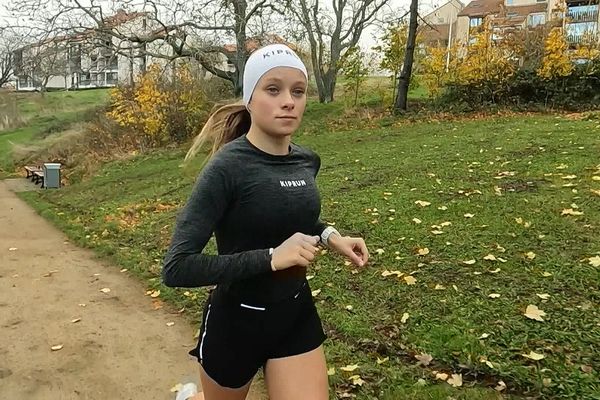 Margot Dajoux est un jeune espoir de la course à pied à Clermont-Ferrand.