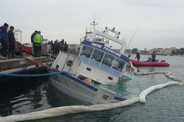 Le Nene-Francine a coulé sur la criée du Grau d'Agde alors qu'il se trouvait à quai - 24 janvier 2020