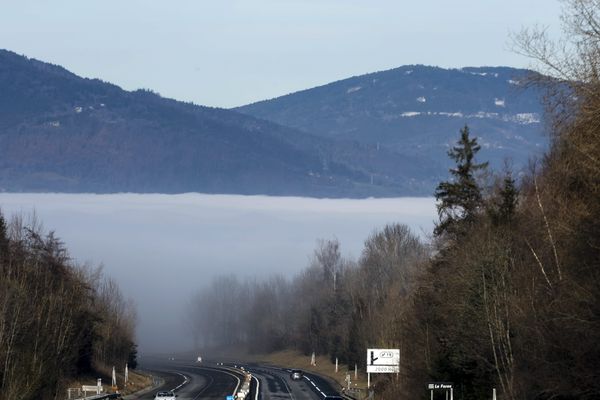 Image d'illustration de la "mer de nuage" dans la vallée de l'Arve.