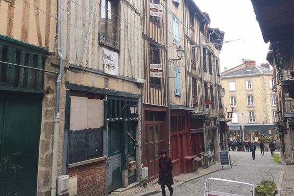 Le squatt installé par le Collectif Sherwood rue de la Boucherie, à Limoges, va devoir être évacué