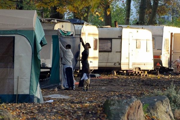 Un camp de Roms sur le campus de l'université Lille 1 à Villeneuve d'Ascq