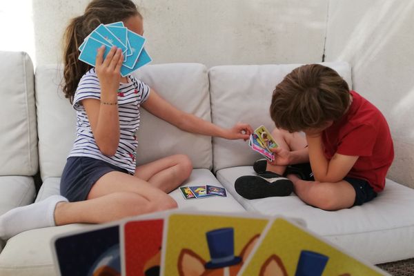 Lily et Sacha ont apprécié ce temps passé avec les parents. Même si Sacha aurait voulu plus profiter du soleil... mais il y avait l'école à la maison.