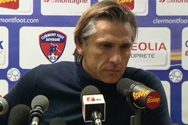 Quelques minutes aprés le match, l'entraîneur du Clermont Foot Régis Brouard est apparu déçu et frustré car l'arbitre n'a pas sifflé un penalty en faveur des clermontois. 