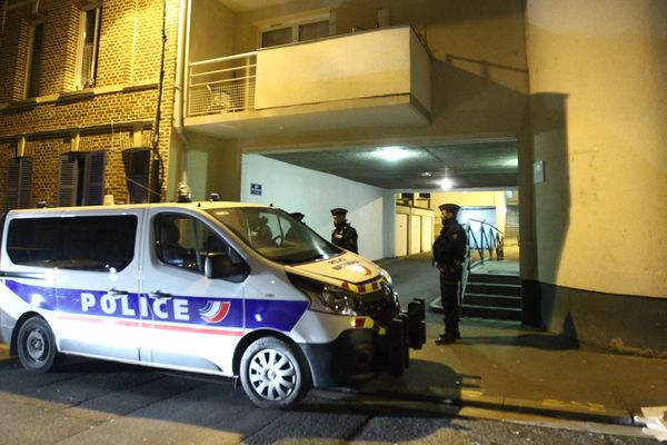 Lundi 11 février, le convoyeur de fonds Adrien Derbez a été interpellé à Amiens, dans le quartier Saint-Acheul. 