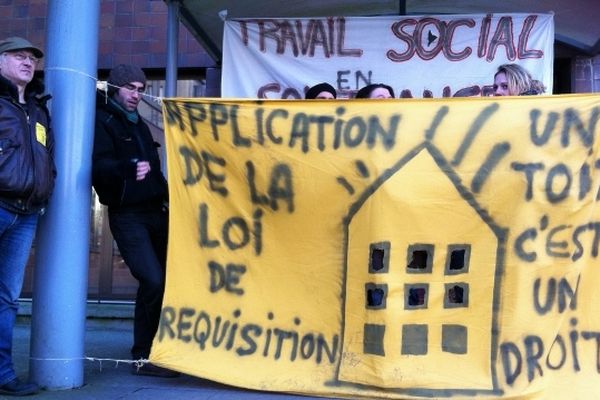 Le collectif du droit au logement a occupé ce mercredi les locaux du 115 à Rouen.