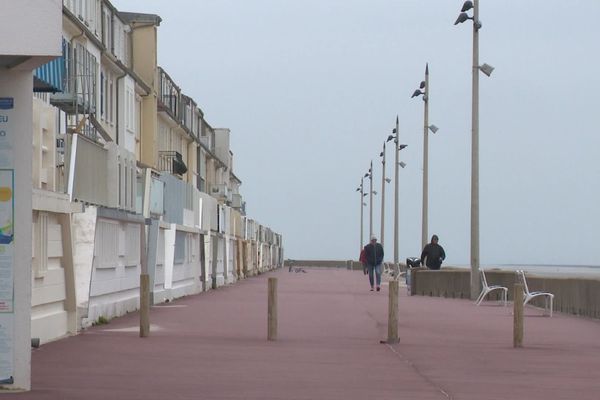 Les plages sont accessibles depuis samedi 16 mai mais seulement pour les promenades et les activités sportives individuelles