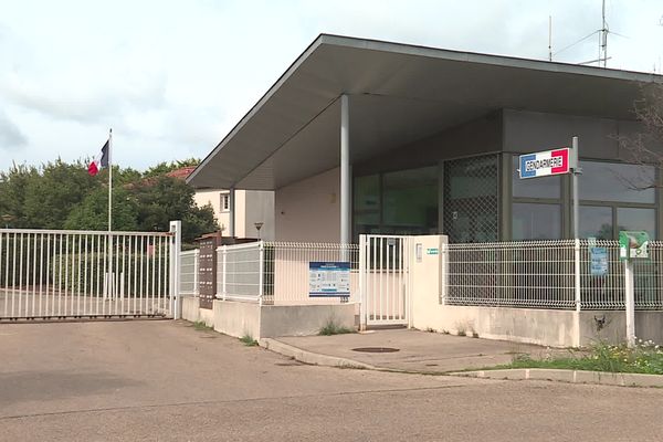 Un homme et une femme ont été placés en garde à vue.