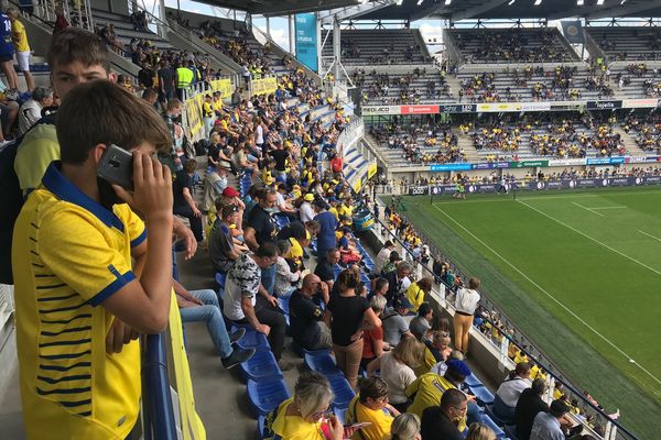 Les travées du stade Marcel Michelin ont retrouvé le public. Mais les supporters n'ont pas retrouvé le sourire : l'ASM a perdu ce premier match à domicile 30 à 34 face à Castres.