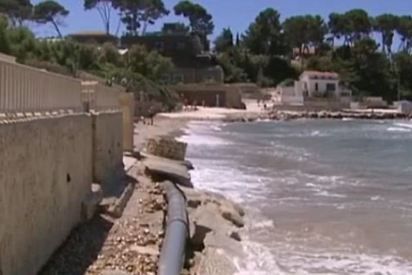 La plage de la Gorguette à Sanary est toujours impraticable pour les enfants