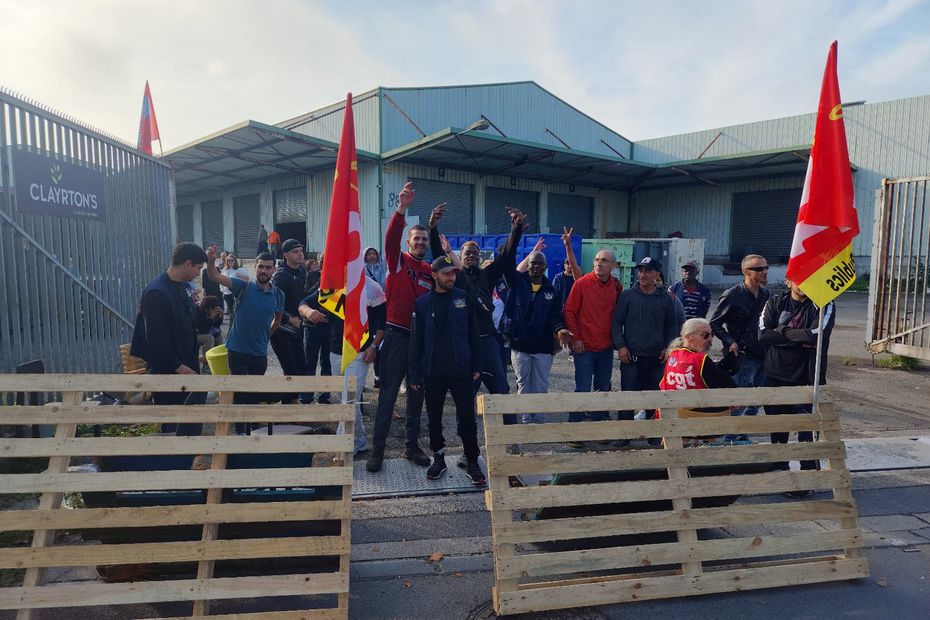 Emmaüs Tourcoing Companions on Strike: Demanding Regulation for Undocumented Immigrants and Improved Working Conditions