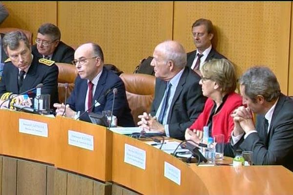 Interventions de Bernard Cazeneuve et Marylise Lebranchu, ce vendredi matin, à l'Assemblée de Corse.