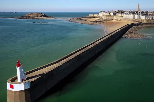 Vue de Saint-Malo, le 3 avril 2020