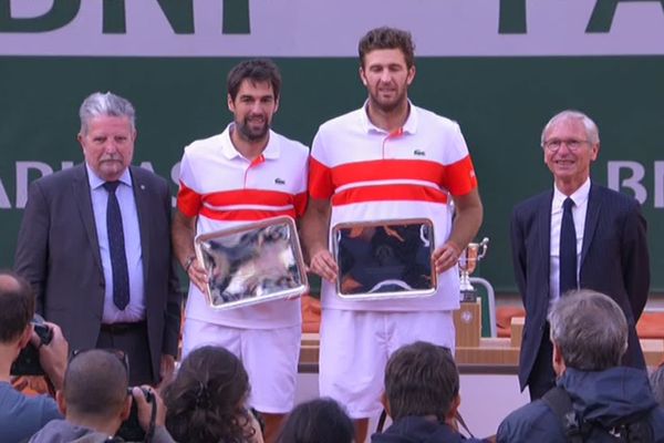 Jérémy Chardy et Fabrice Martin ont fait tout même un peau parcours à Roland Garros même s'ils repartent avec la déception d'une deuxième place...