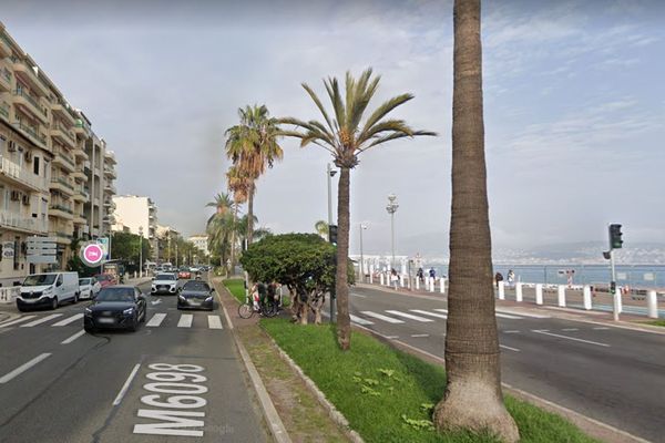 L'accident est survenu au 317 Promenade des Anglais côté chaussée Nord à Nice.