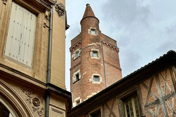 La tour de Sarta a résisté à l'effondrement de l'immeuble au 4 rue Saint-Rome.