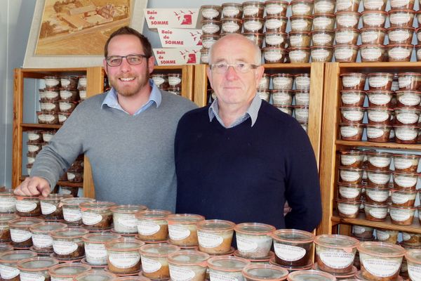 Simon, patron de la Conserverie Saint Christophe et son père Eric, sont des habitués du Salon de l'Agriculture. 