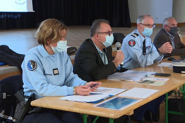 Les gendarmes de la Haute-vienne sillonnent le département pour des réunions publiques.