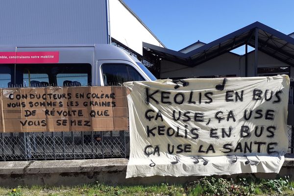 Mercredi 16 octobre, les chauffeurs de bus de la ville de Moulins dans l’Allier ont débrayé. 