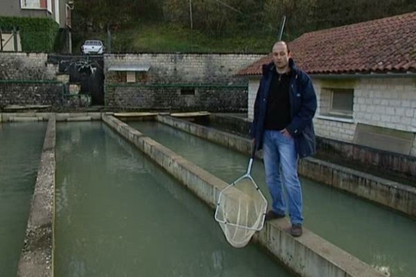 Le propriétaire de la pisciculture va devoir éradiquer totalement sa production