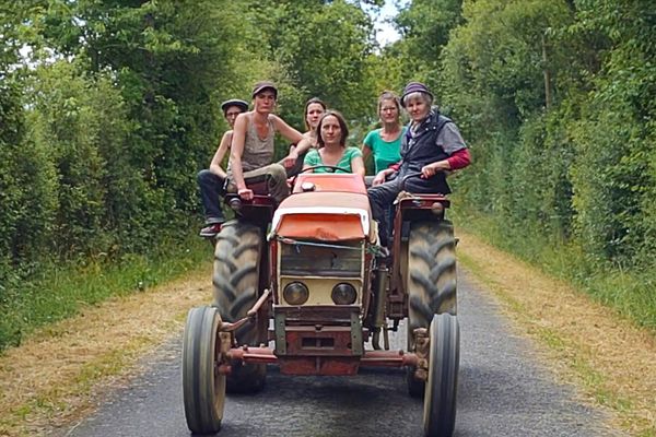 Un collectif d'agricultrices s'est réuni pour sortir de l'isolement. "Les croquantes" un documentaire d'Isabelle Mandin et Tesslye Lopez