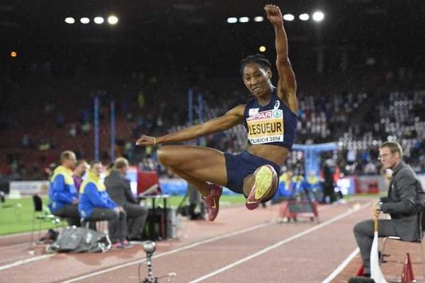 Eloyse Lesueur  a effectué un saut à 6m85 qui lui permet d'obtenir la médaille d'or et conserver son titre européen.