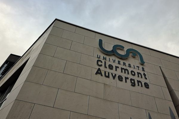 Une polémique autour de l'écriture inclusive est en cours à l'Université Clermont Auvergne.