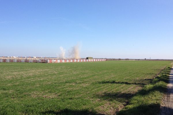 La bombe a été neutralisée en fin de matinée sur la BA 709 de Cognac-Chateaubernard en Charente.