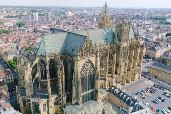 La cathédrale de Metz possède la plus grande surface de vitraux en Europe