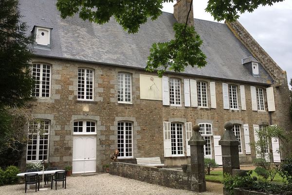 Le Grand Doyenné est la demeure la plus ancienne d'Avranches. 