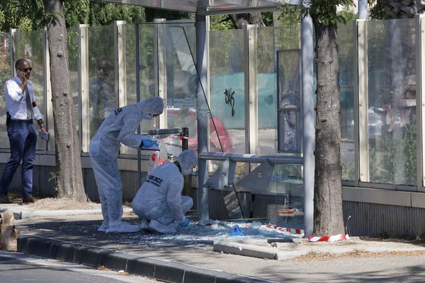 Le 21 août, un piéton a été fauché par une camionnette, conduite par un déséquilibré Isérois, à Marseille.