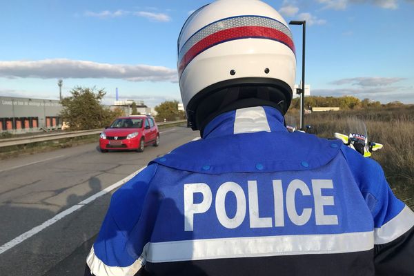 Police contrôle routier