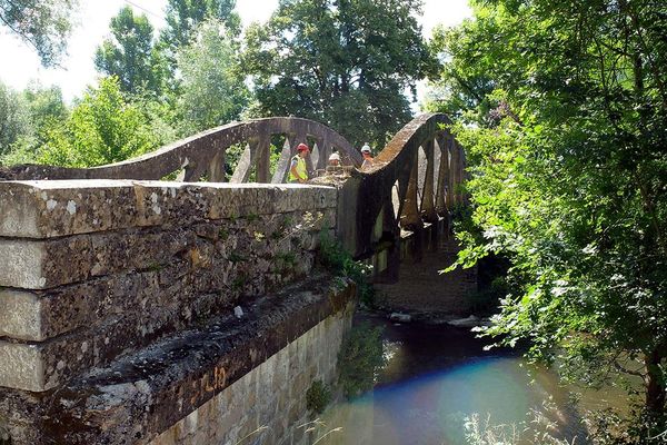 Construit dans les années 20, le pont de Béduer présente de nombreuses dégradations