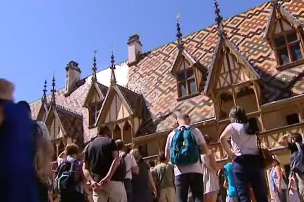 Les Hospices de Beaune continuent d'attirer les touristes 