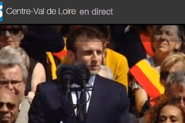 Emmanuel Macron en direct d'Orléans