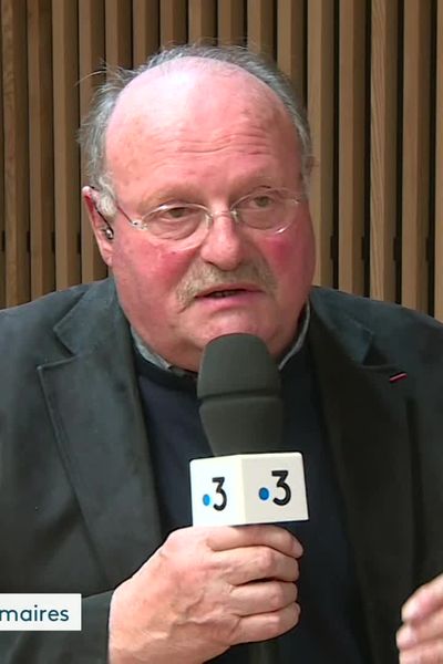 Michel Fournier, le président des maires ruraux, réclame de manière urgente un véritable statut pour les maires,