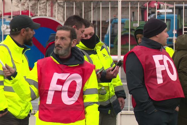 Les éboueurs de Colmar se mobilisent jeudi 14 décembre pour une augmentation de leur salaire.