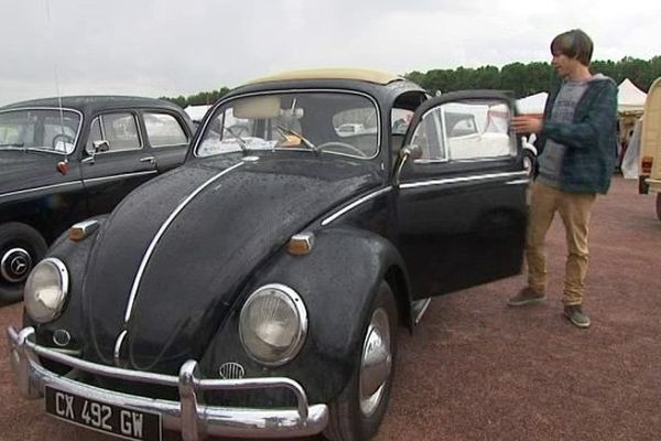 Hugo a fait l'acquisition de sa Coccinelle de 1960 avant d'obtenir le permis