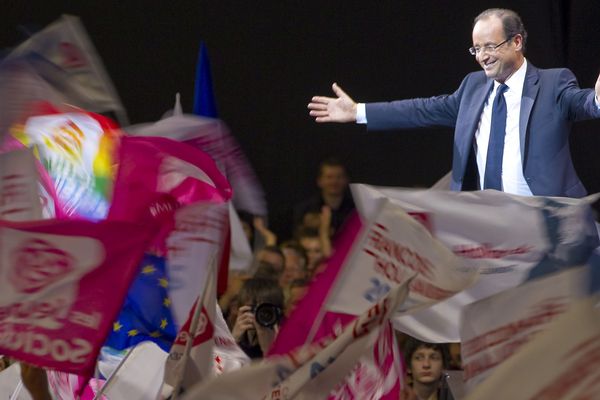 François Hollande en meeting au Zenith de Limoges le 27 avril 2012