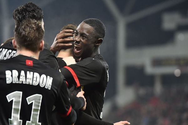 Les Rennais se sont qualifiés pour les 8e de finale de la Coupe de la Ligue en s'imposant 1-2 face à Dijon, le 25/10/2017 à Dijon