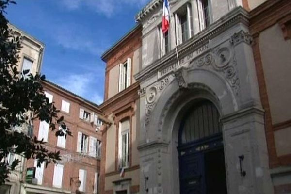 La Préfecture du Tarn annonce qu'une surveillance accrue des lieux de culte est actuellement en vigueur. 