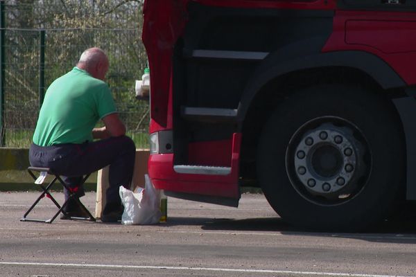 Un routier en pause en Seine-Maritime