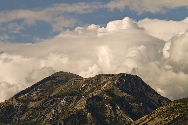 Mountain Cloud Bank by arbyreed